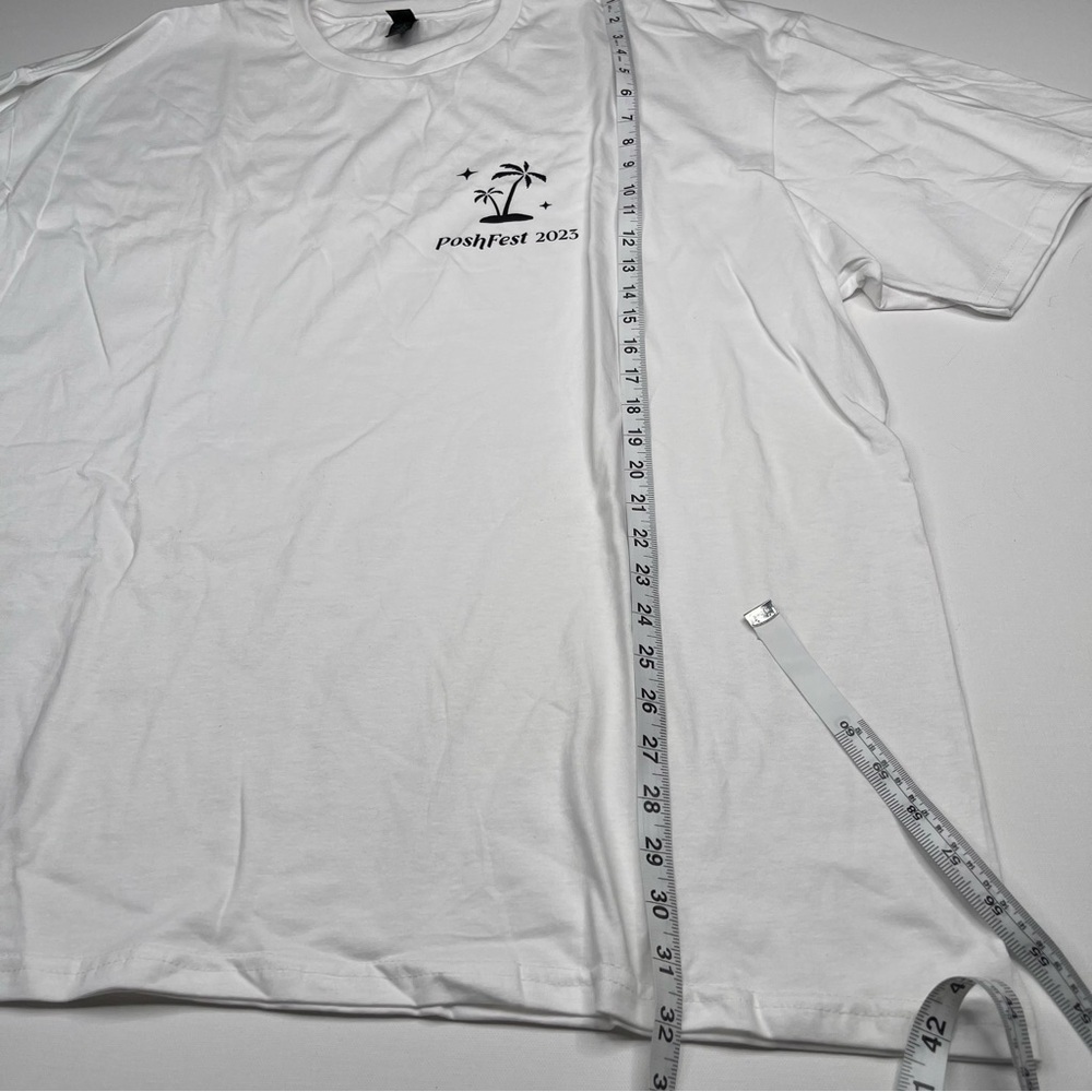 Poshmark Poshfest 2023 San Diego Tee Gildan Tshirt White Black Swag Souvenir - Picture 8 of 12